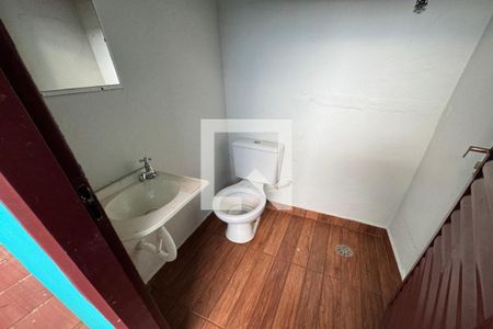 Casa para alugar com 220m², 3 quartos e 4 vagasBanheiro Externo