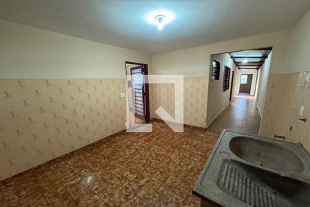Casa para alugar com 220m², 3 quartos e 4 vagasLavanderia