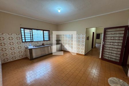 Casa para alugar com 220m², 3 quartos e 4 vagasCozinha