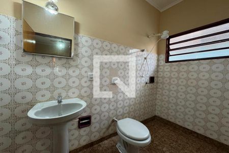 Banheiro da Suíte de casa para alugar com 3 quartos, 220m² em Ipiranga, Ribeirão Preto