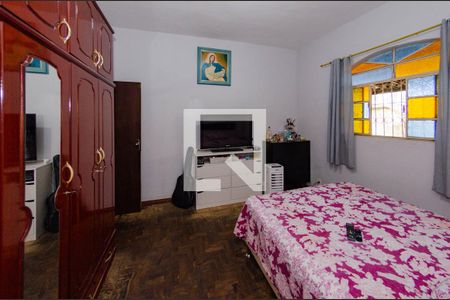 Casa à venda com 217m², 3 quartos e 4 vagas Casa à venda com 217m², 3 quartos e 4 vagasSuíte