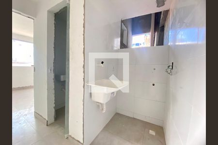 Casa para alugar com 30m², 1 quarto e sem vaga Casa para alugar com 30m², 1 quarto e sem vagaCozinha e Área de Serviço