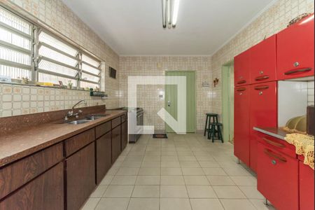Casa à venda com 218m², 4 quartos e 3 vagasCozinha