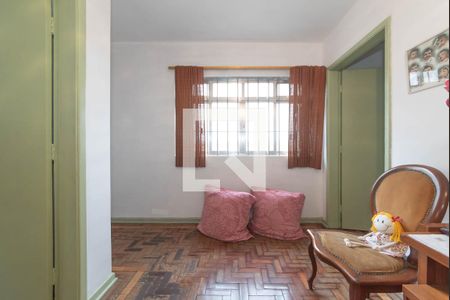 Casa à venda com 218m², 4 quartos e 3 vagasCorredor