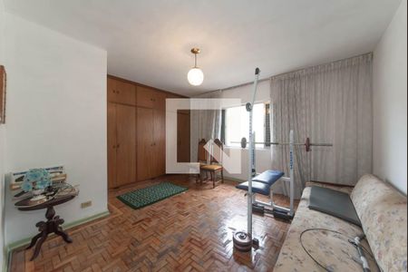 Casa à venda com 218m², 4 quartos e 3 vagasSuíte 1