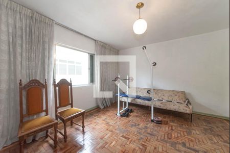 Casa à venda com 218m², 4 quartos e 3 vagasSuíte 1