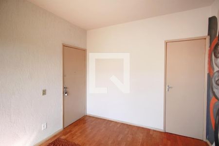 Sala de apartamento para alugar com 3 quartos, 92m² em Coração Eucarístico, Belo Horizonte