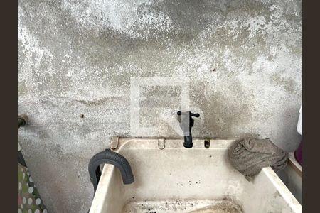 Casa à venda com 80m², 3 quartos e 1 vagaÁrea de Serviço