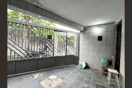 Casa à venda com 80m², 3 quartos e 1 vagaGaragem