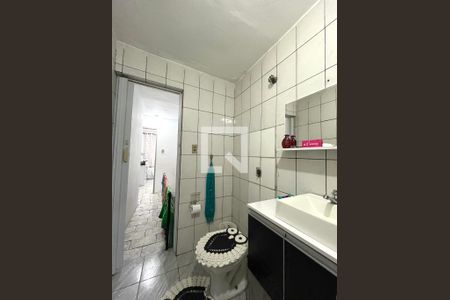 Casa à venda com 80m², 3 quartos e 1 vagaBanheiro 