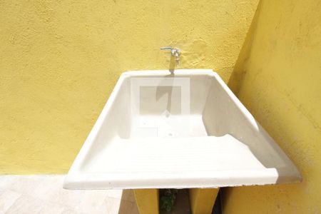 Casa para alugar com 50m², 2 quartos e sem vagaÁrea de Serviço