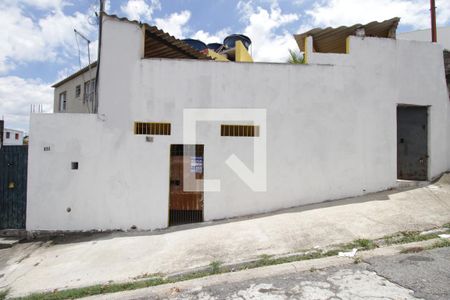Casa para alugar com 50m², 2 quartos e sem vagaFachada