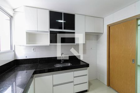 Apartamento à venda com 85m², 3 quartos e 2 vagasCozinha