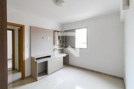 Apartamento à venda com 85m², 3 quartos e 2 vagasSuíte