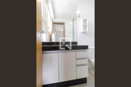 Apartamento à venda com 85m², 3 quartos e 2 vagasBanheiro da suíte