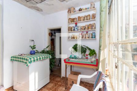 Casa à venda com 261m², 4 quartos e 3 vagas Casa à venda com 261m², 4 quartos e 3 vagasÁrea externa