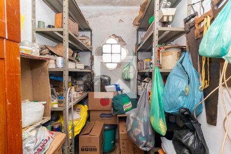 Casa à venda com 261m², 4 quartos e 3 vagas Casa à venda com 261m², 4 quartos e 3 vagasDespensa