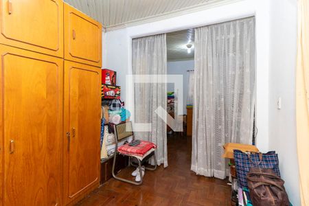 Casa à venda com 261m², 4 quartos e 3 vagas Casa à venda com 261m², 4 quartos e 3 vagasQuarto 2
