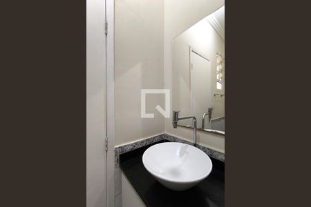 Casa de condomínio para alugar com 83m², 3 quartos e 2 vagas Casa de condomínio para alugar com 83m², 3 quartos e 2 vagasLavabo