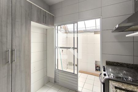 Casa de condomínio para alugar com 83m², 3 quartos e 2 vagas Casa de condomínio para alugar com 83m², 3 quartos e 2 vagasCozinha