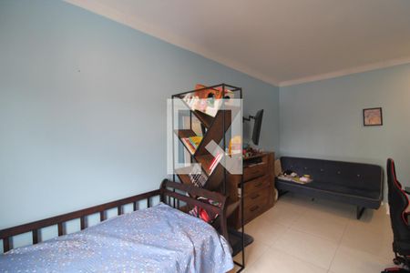 Casa à venda com 180m², 3 quartos e 2 vagasQuarto 2
