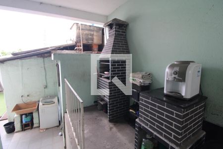 Casa à venda com 180m², 3 quartos e 2 vagasChurrasqueira