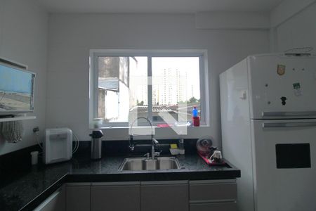 Cozinha de casa à venda com 3 quartos, 180m² em Vila Gea, São Paulo
