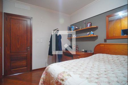 Apartamento à venda com 221m², 4 quartos e 3 vagasQuarto 1