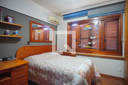 Apartamento à venda com 221m², 4 quartos e 3 vagasQuarto 1