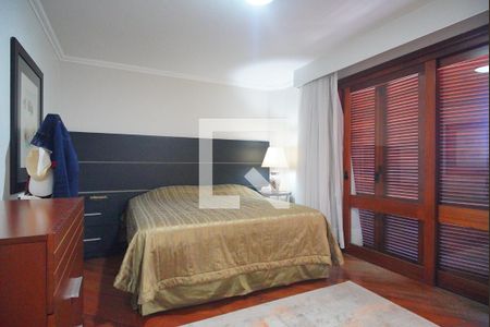Apartamento à venda com 221m², 4 quartos e 3 vagasSuíte