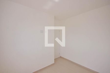 Quarto 1 de apartamento para alugar com 2 quartos, 42m² em Parque Arariba, São Paulo