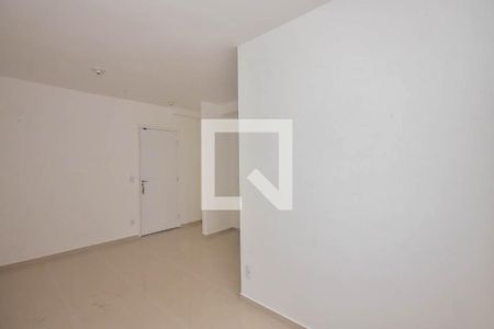 Sala de apartamento para alugar com 2 quartos, 42m² em Parque Arariba, São Paulo