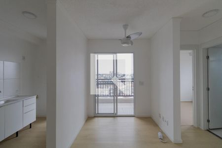 Sala e Cozinha de apartamento à venda com 2 quartos, 42m² em Vila Norma, São Paulo