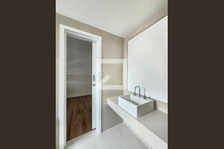 Apartamento à venda com 135m², 4 quartos e 3 vagasBanheiro/Suíte 4