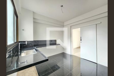 Apartamento à venda com 135m², 4 quartos e 3 vagasCozinha