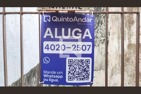 Casa para alugar com 70m², 2 quartos e sem vagaFachada e placa