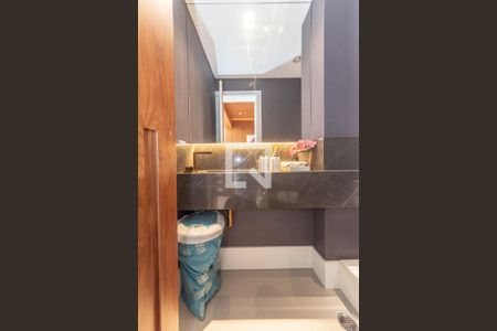 Apartamento à venda com 198m², 4 quartos e 3 vagasLavabo