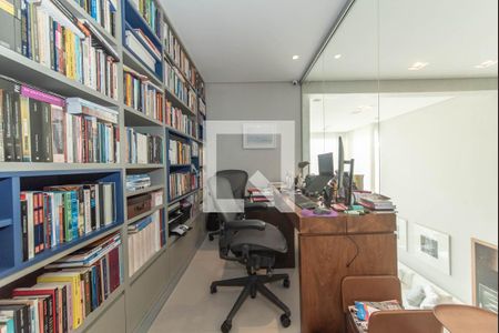Escritório de apartamento à venda com 4 quartos, 198m² em Brooklin, São Paulo