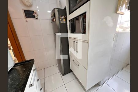 Apartamento à venda com 68m², 2 quartos e 1 vagaCozinha