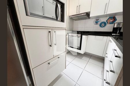 Apartamento à venda com 68m², 2 quartos e 1 vagaCozinha