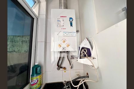 Apartamento à venda com 68m², 2 quartos e 1 vagaÁrea de Serviço