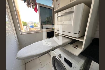 Apartamento à venda com 68m², 2 quartos e 1 vagaÁrea de Serviço