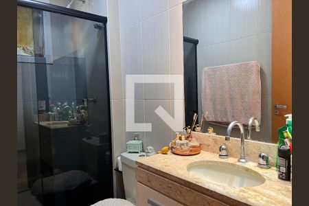 Apartamento à venda com 68m², 2 quartos e 1 vagaBanheiro Social