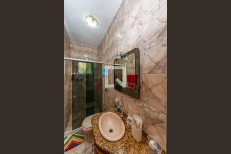 Casa à venda com 340m², 6 quartos e 2 vagasBanheiro