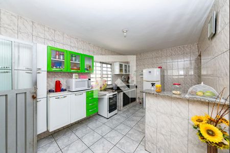 Casa à venda com 340m², 6 quartos e 2 vagasCozinha