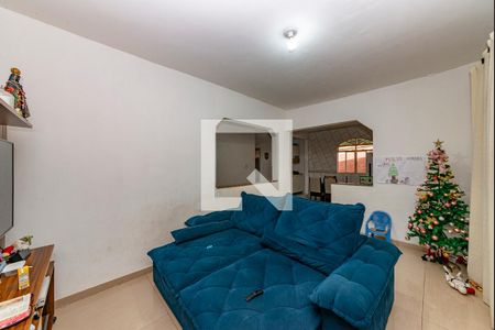 Casa à venda com 340m², 6 quartos e 2 vagasCasa 2