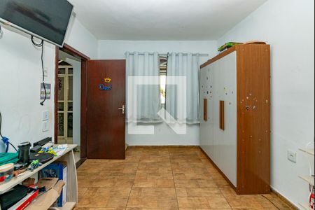 Casa à venda com 340m², 6 quartos e 2 vagasCasa 2