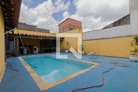 Casa à venda com 250m², 3 quartos e 3 vagasPiscina e Churrasqueira 