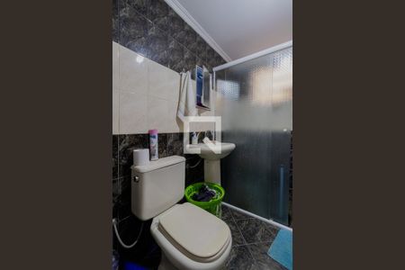 Casa à venda com 250m², 3 quartos e 3 vagasBanheiro 2