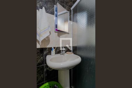 Casa à venda com 250m², 3 quartos e 3 vagasBanheiro 2